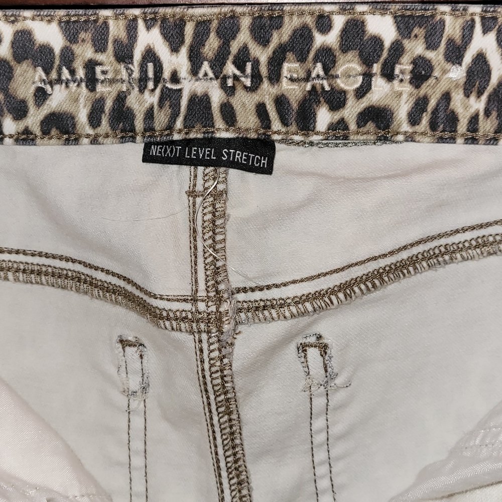 American Eagle Leopard Jeans - Picture 5 of 6